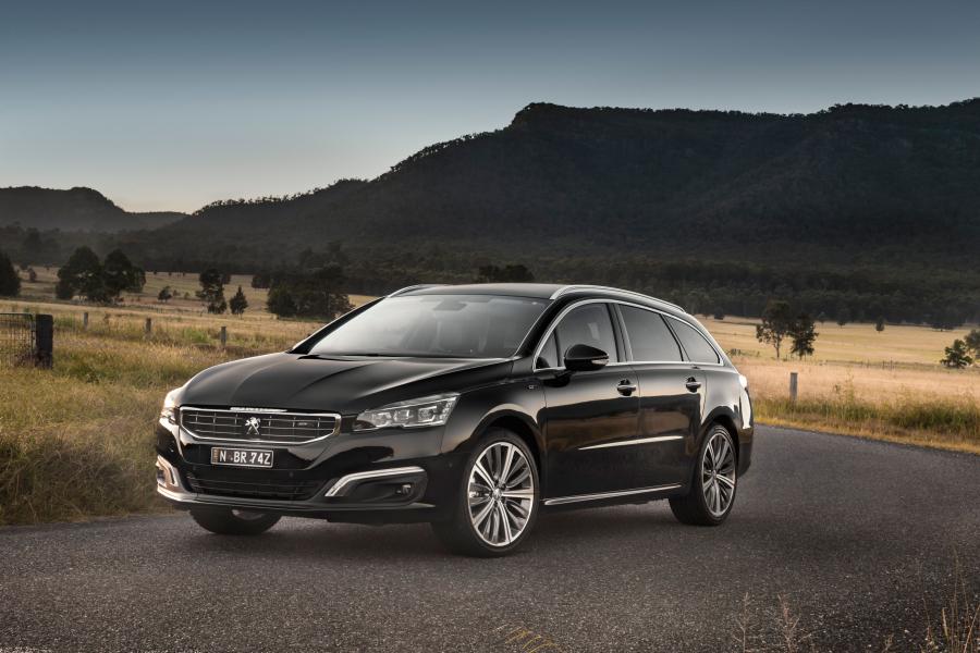  Peugeot 508 GT Touring 2015 года  (фото 5 из 15)